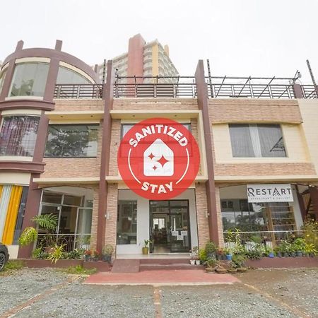 Oyo 759 Royal South Garden Suites Tagaytay City Exteriör bild